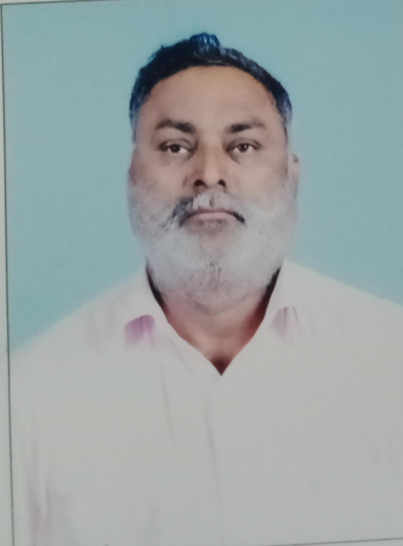 कर्मचारी